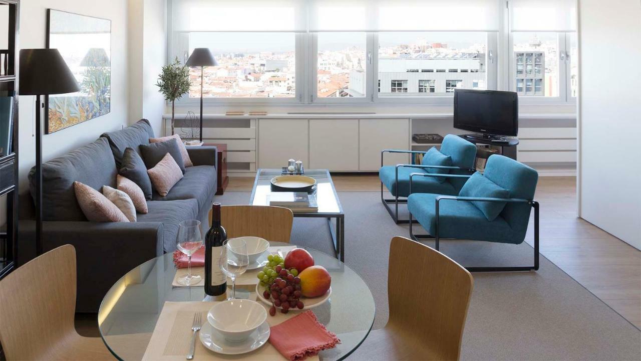 Lejlighed i Centrum på 47 m². Soveværelser: 1. Private badeværelser: 1. Madrid Eksteriør billede